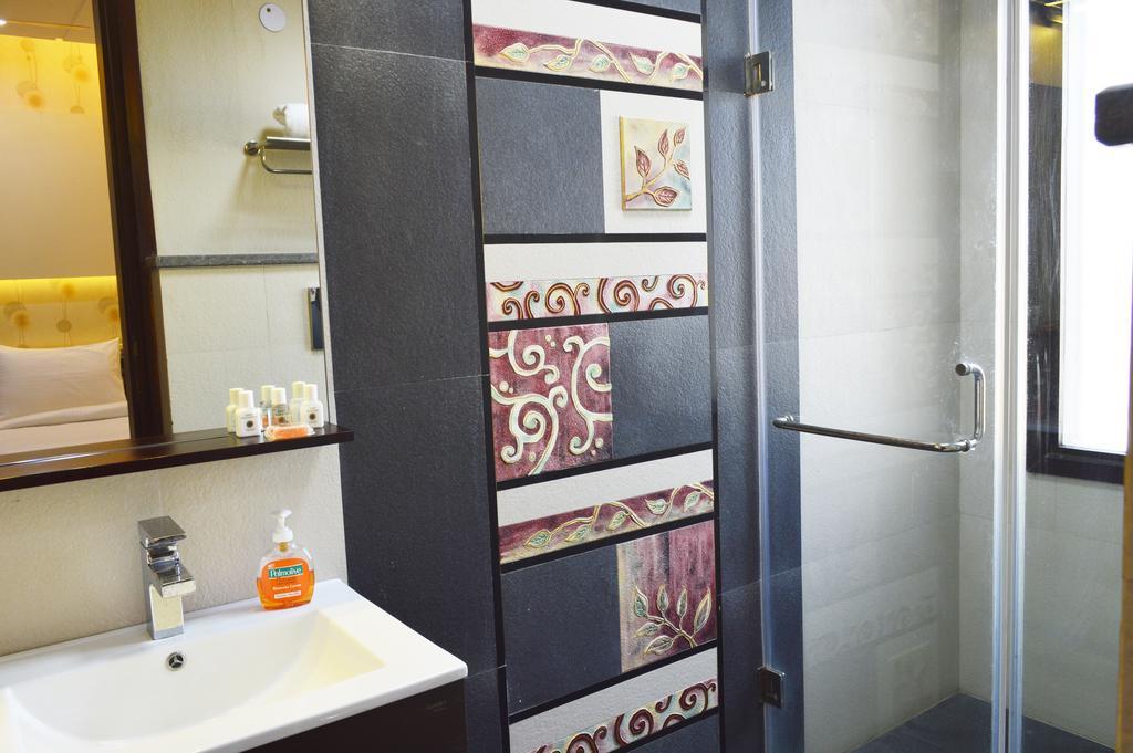 When In Gurgaon - Service Apartments, Near Medanta Medicity Delhi  Luaran gambar