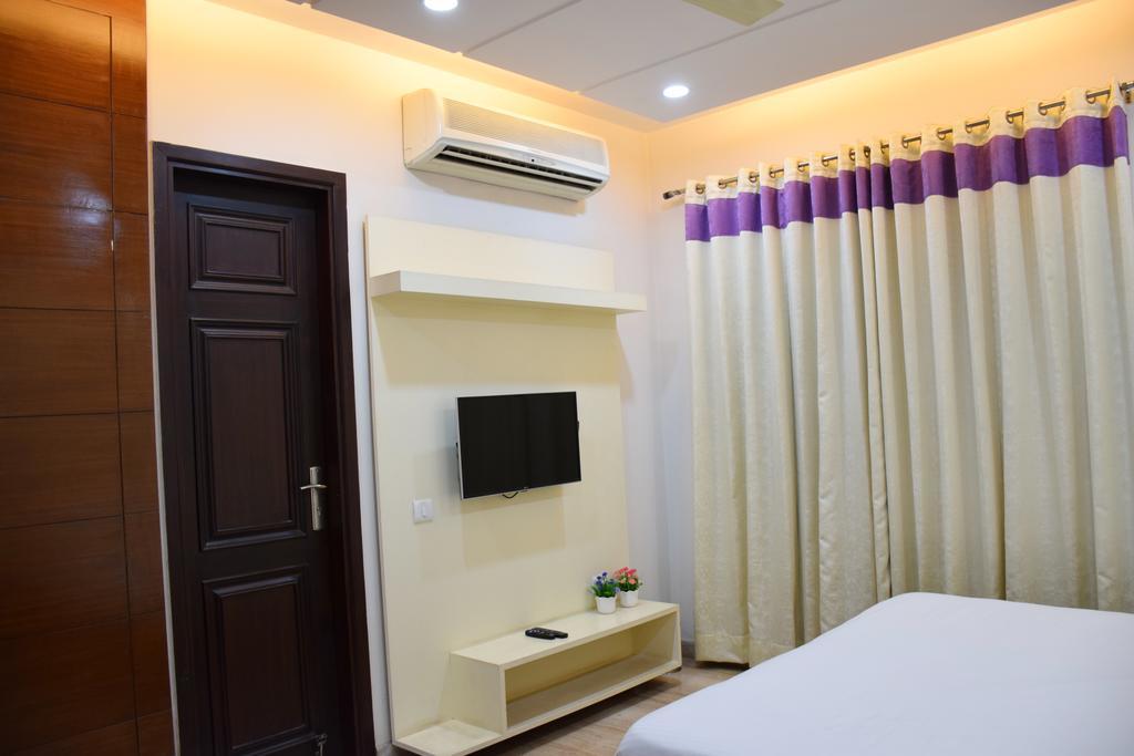 When In Gurgaon - Service Apartments, Near Medanta Medicity Delhi  Luaran gambar